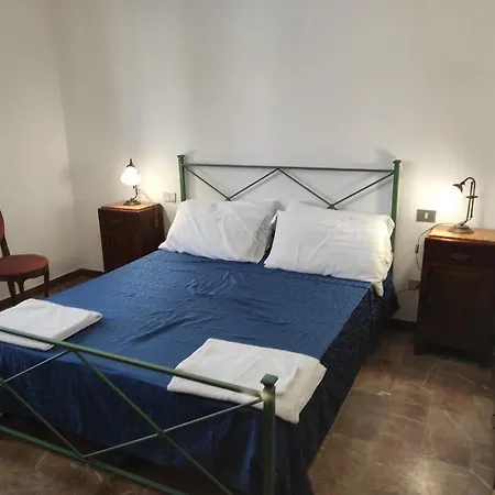 La Lenzerina Casa Indipendente Con Giardino *