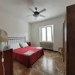 Kwatera prywatna La Lenzerina Casa Indipendente Con Giardino