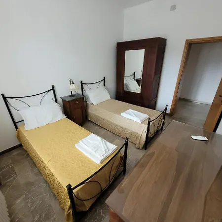 La Lenzerina Casa Indipendente Con Giardino