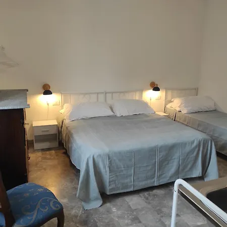 La Lenzerina Casa Indipendente Con Giardino Homestay *