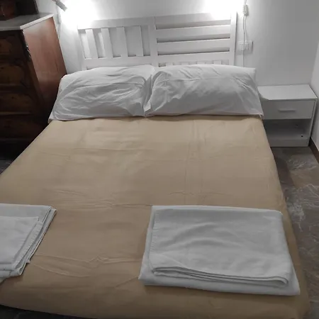 La Lenzerina Casa Indipendente Con Giardino Homestay *