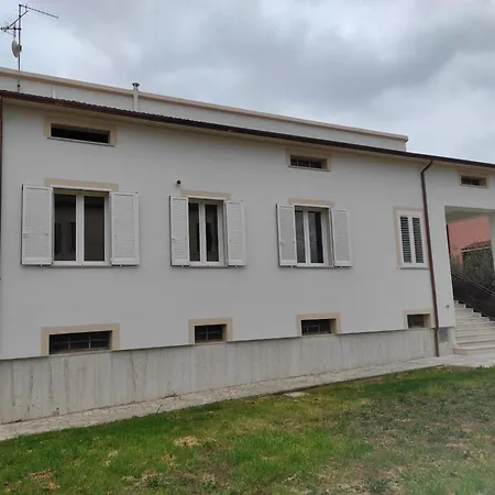 Habitación en casa particular La Lenzerina Casa Indipendente Con Giardino