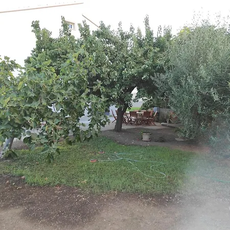 La Lenzerina Casa Indipendente Con Giardino