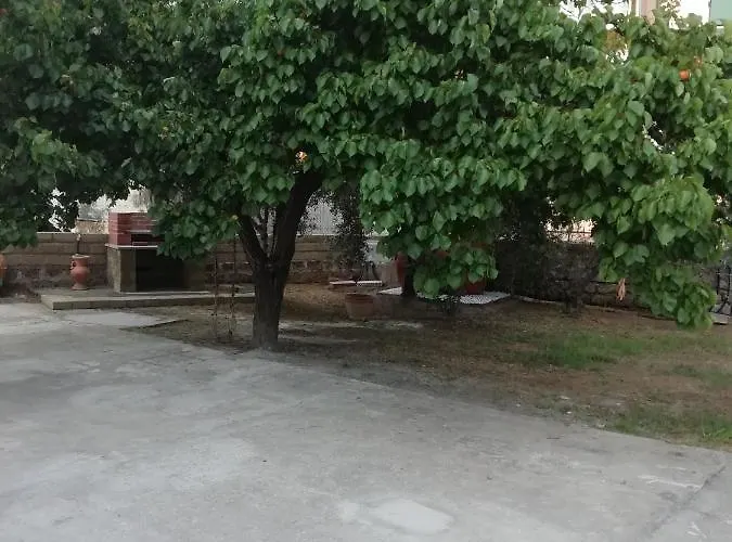 Habitación en casa particular La Lenzerina Casa Indipendente Con Giardino *