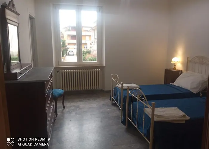 La Lenzerina Casa Indipendente Con Giardino Habitación en casa particular