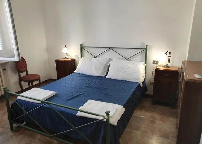 La Lenzerina Casa Indipendente Con Giardino *